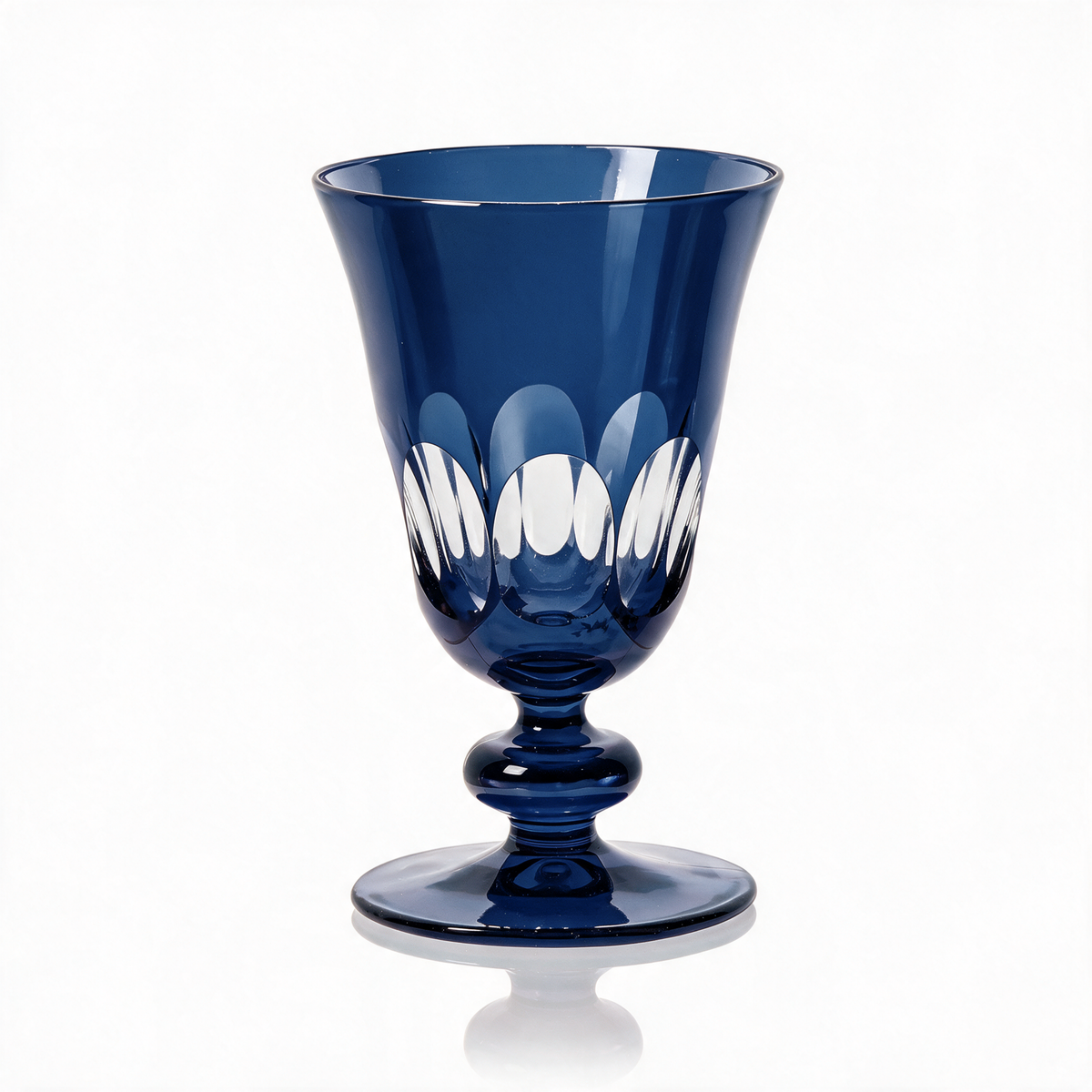 Verre à pied en cristallin taillé Nora