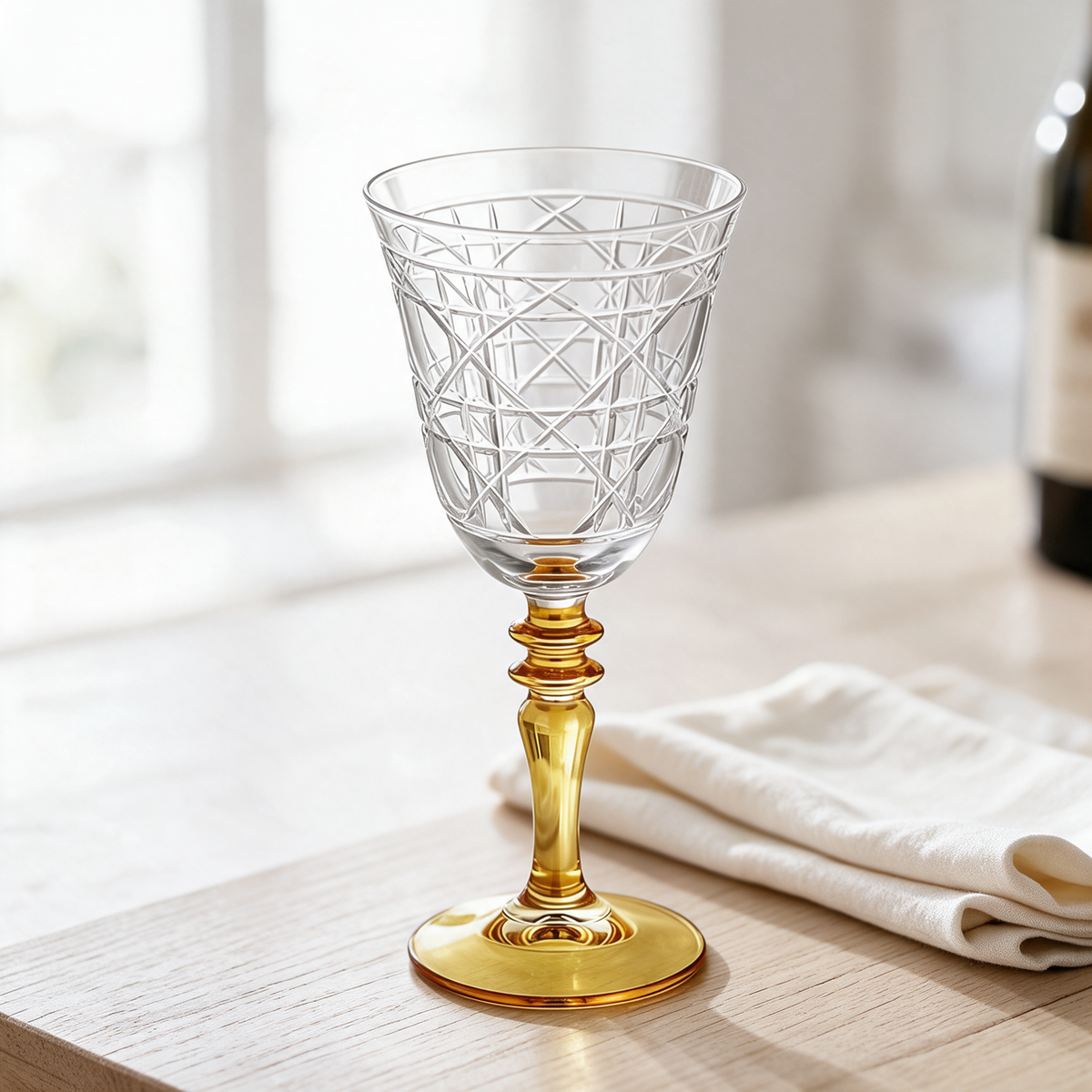 Gloria Hybrid Cut Crystal Wine Glass