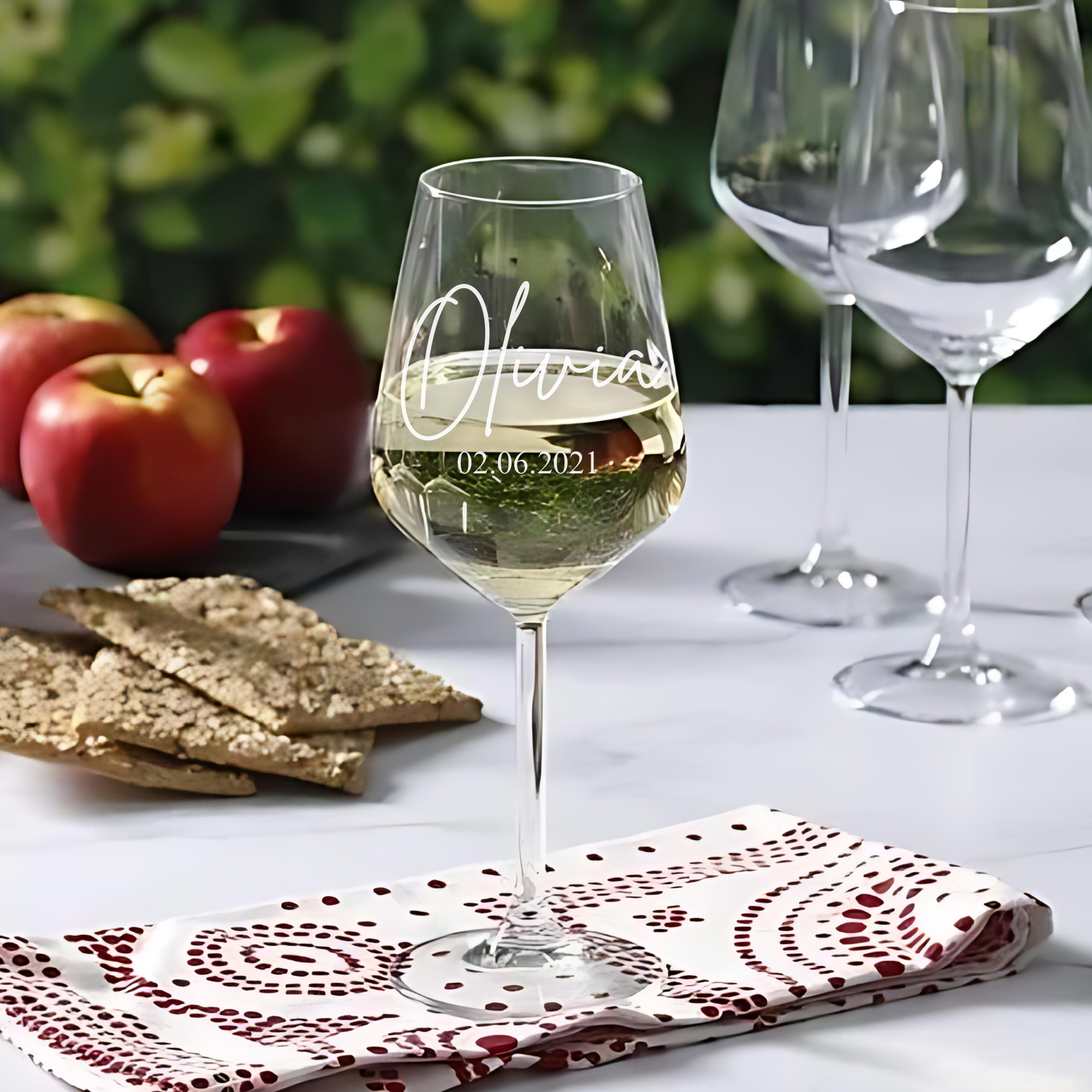 Personalized Wine Glasses - Set Of 2 - Margerie Crystal USA