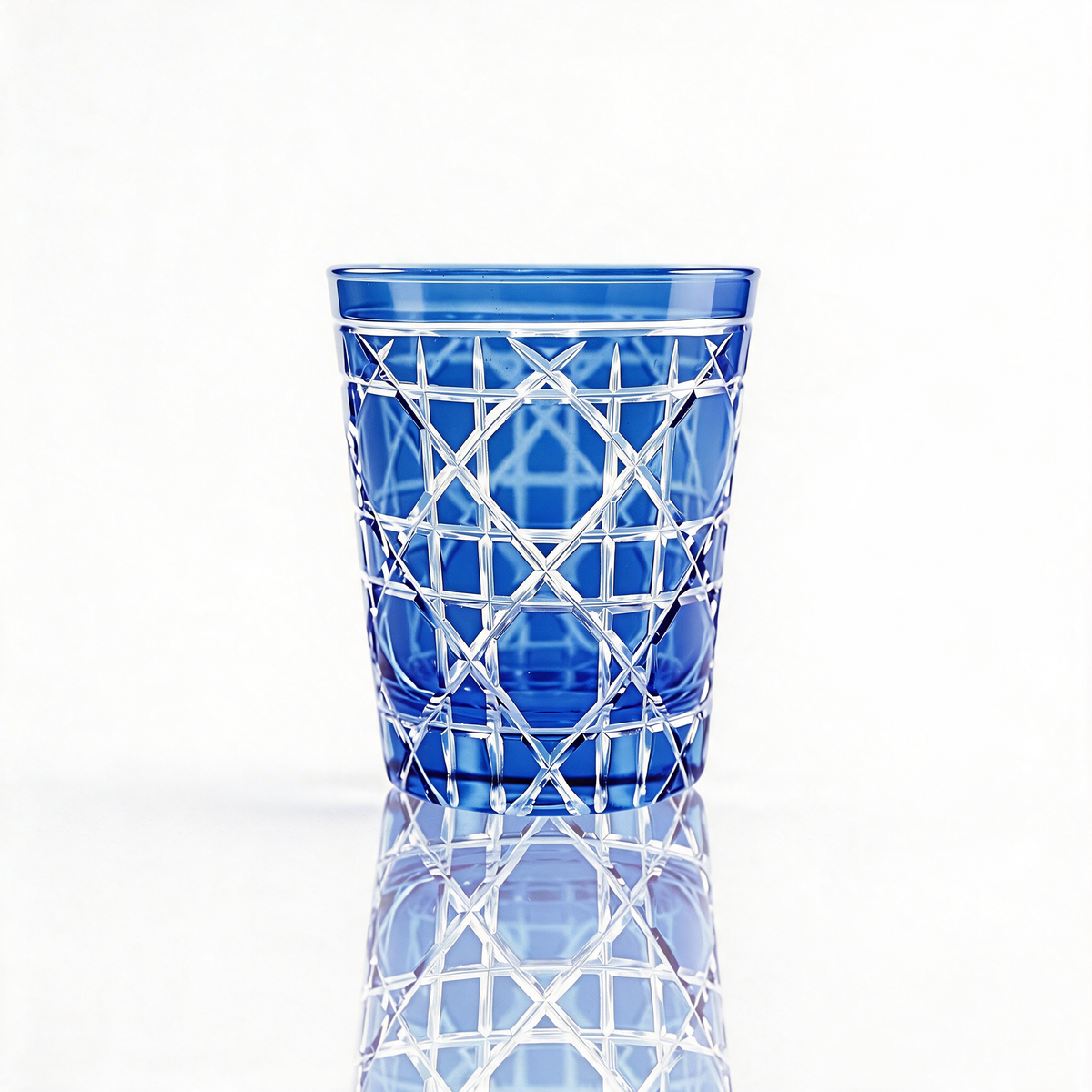 Gobelet en cristallin taillé Gloria