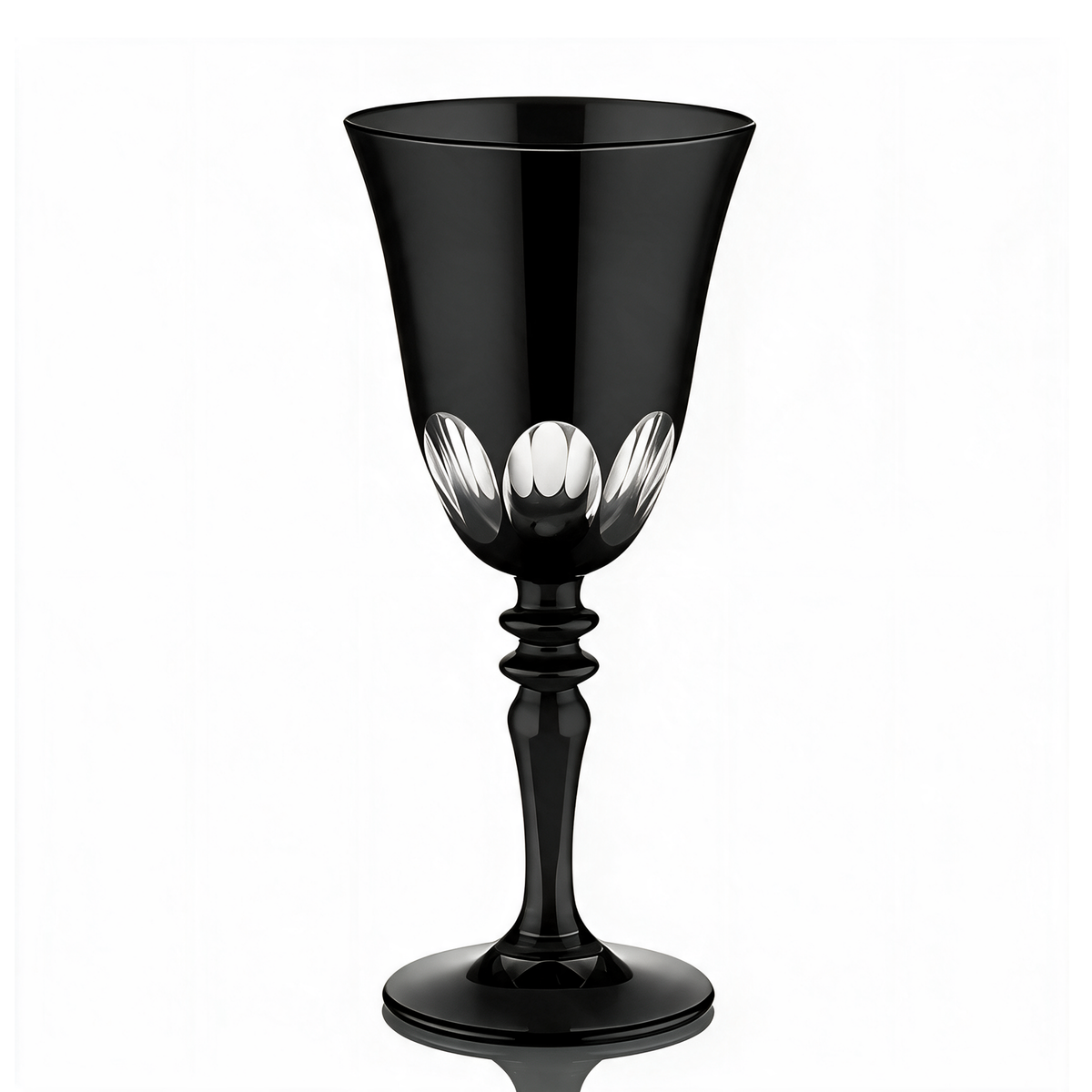 Verre à vin en cristallin taillé Nora