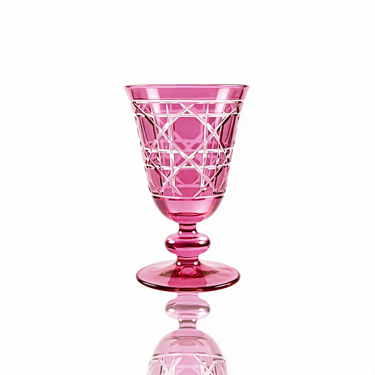 Verre à pied en cristallin taillé Gloria