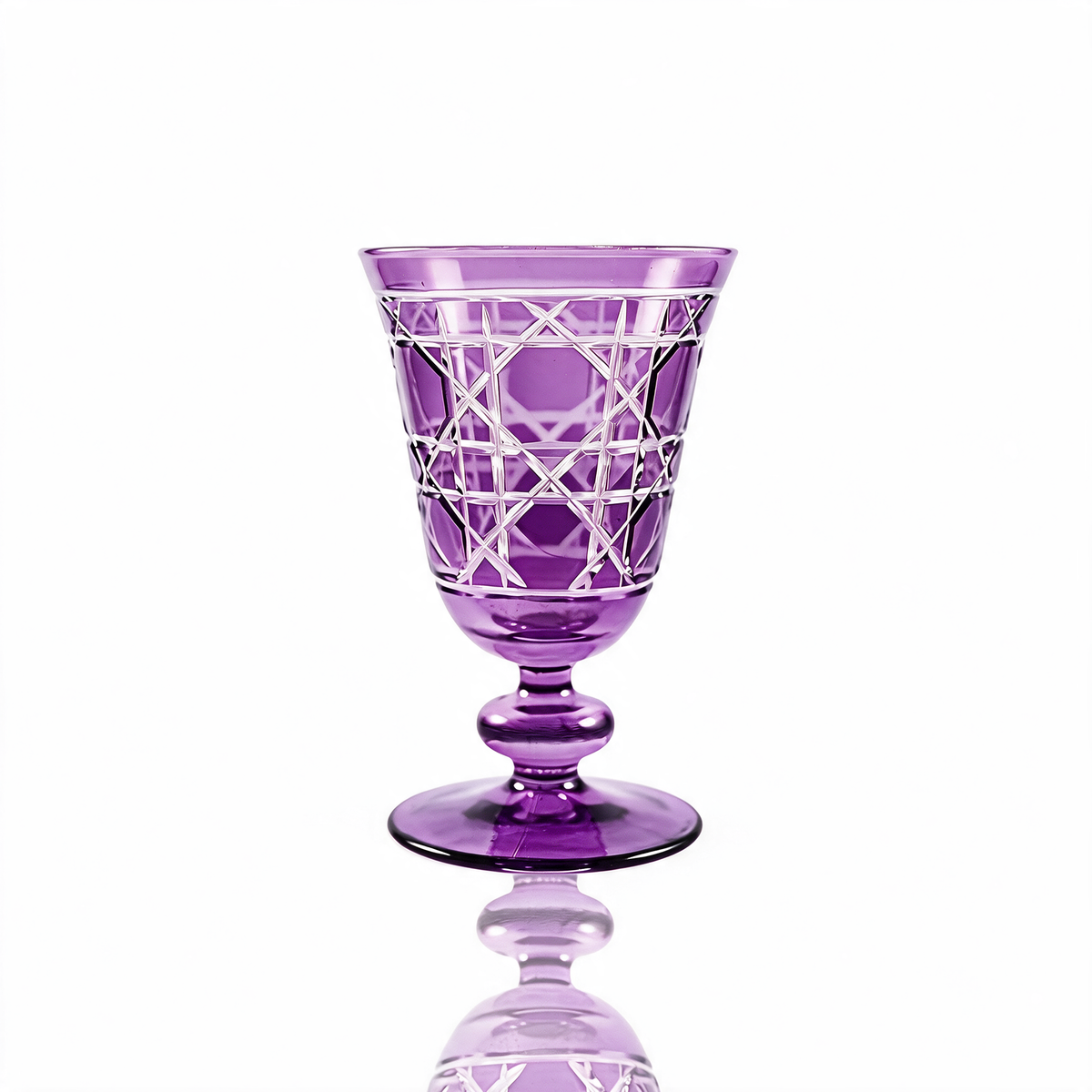 Verre à pied en cristallin taillé Gloria