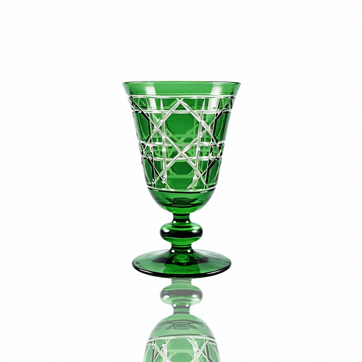 Verre à pied en cristallin taillé Gloria