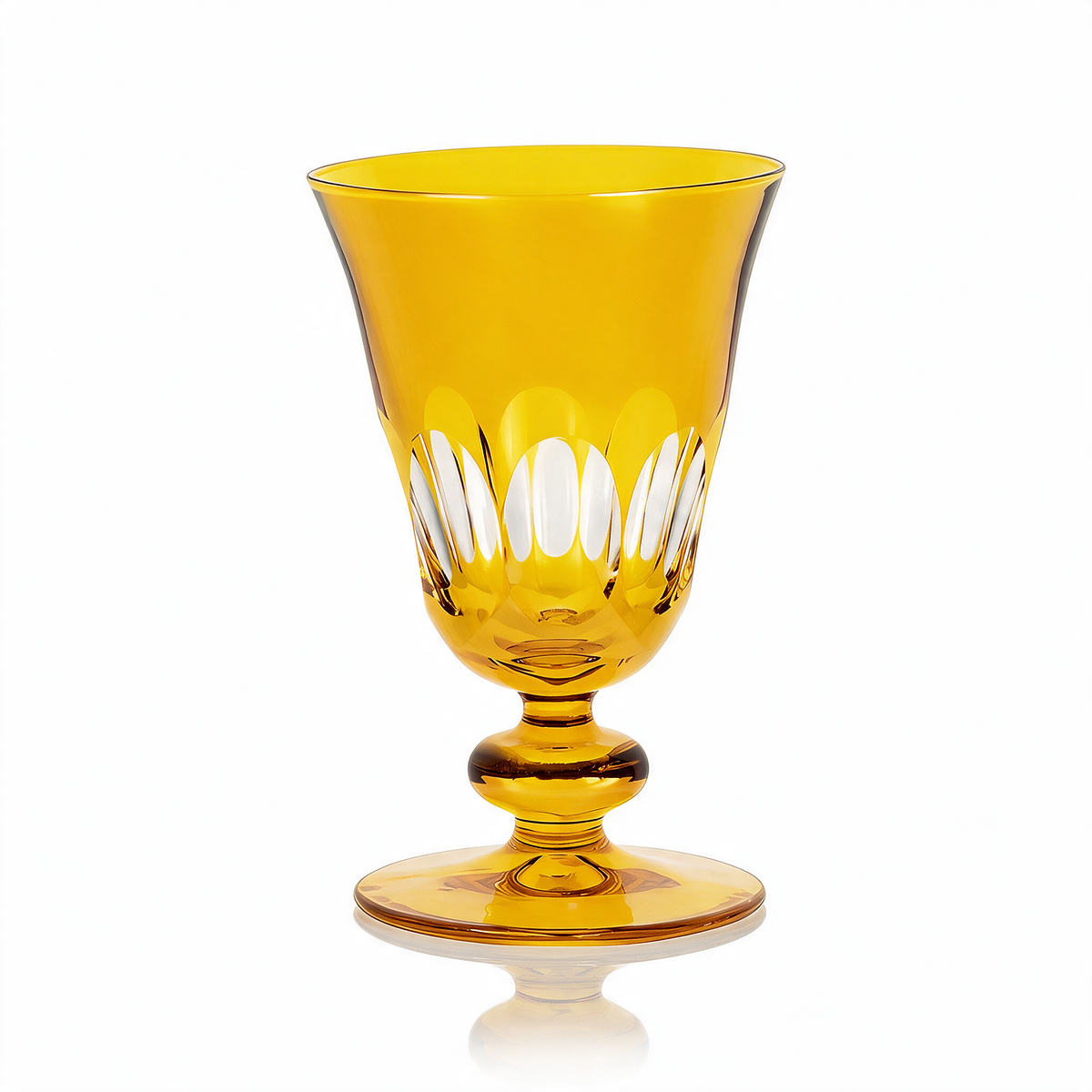Verre à pied en cristallin taillé Nora
