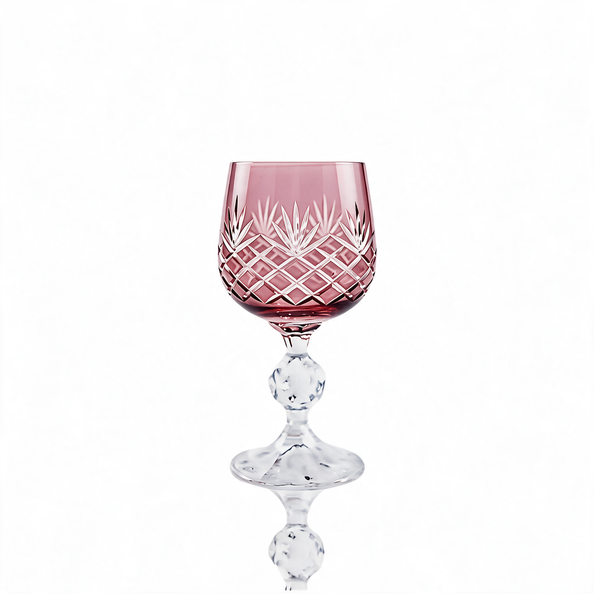 Verre à pied en cristallin taillé Ara