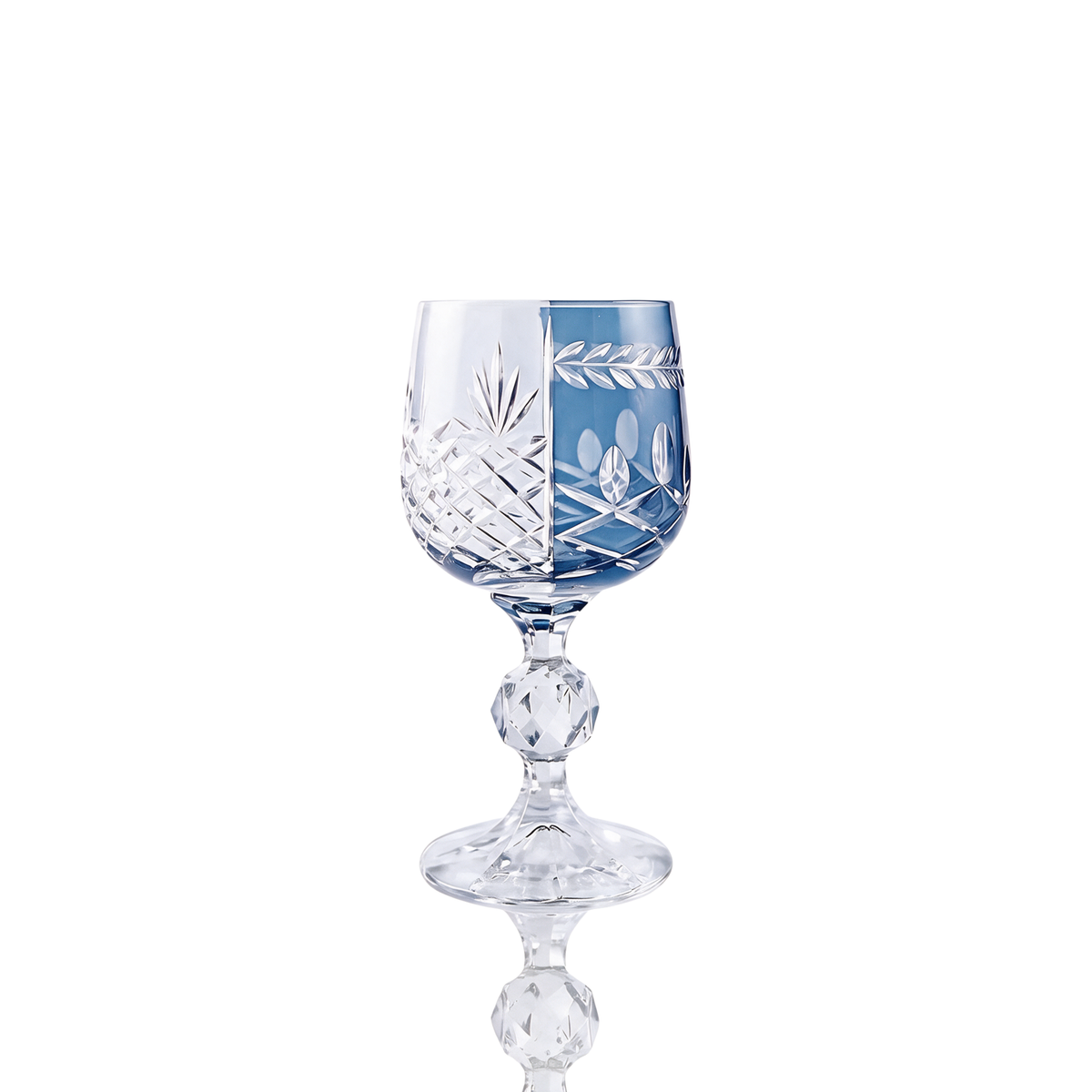 Verre à pied en cristallin taillé Hybrid