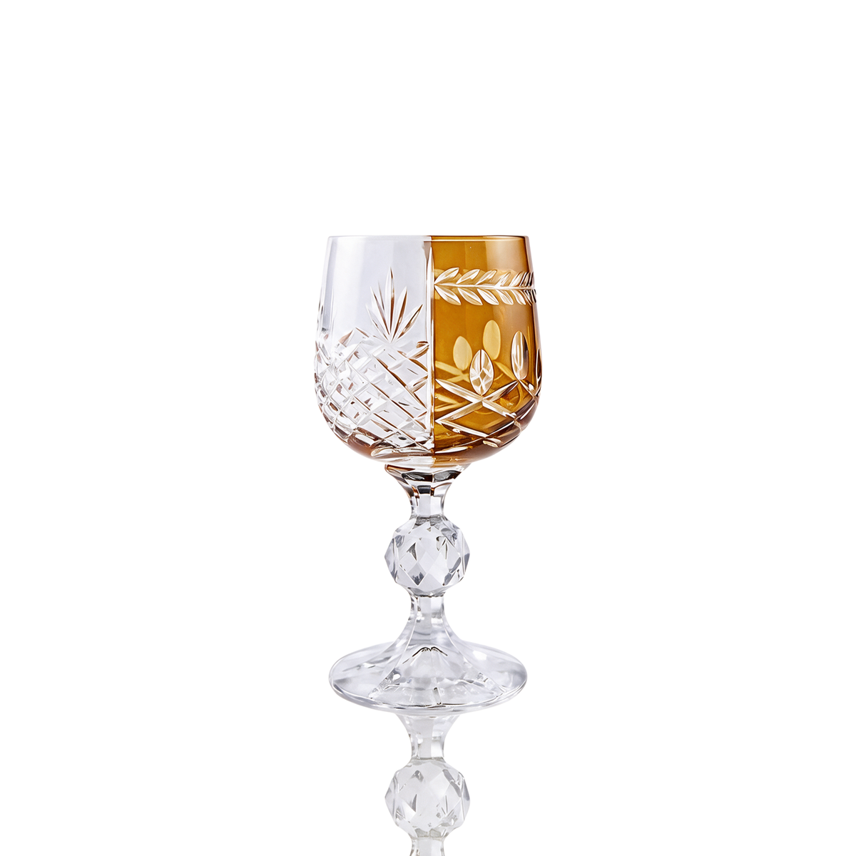 Verre à pied en cristallin taillé Hybrid