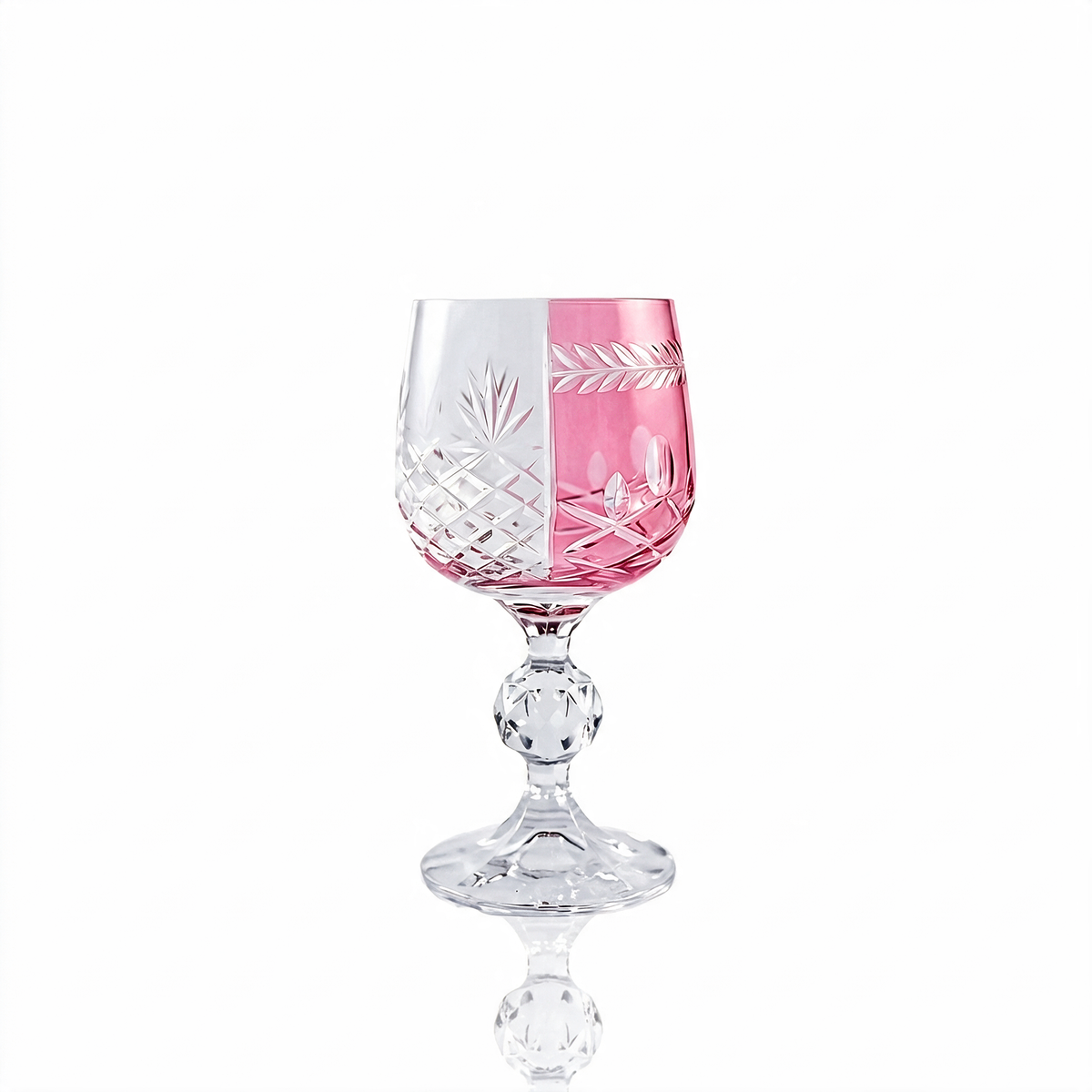 Hybrid-Weinkelch aus geschliffenem Glas