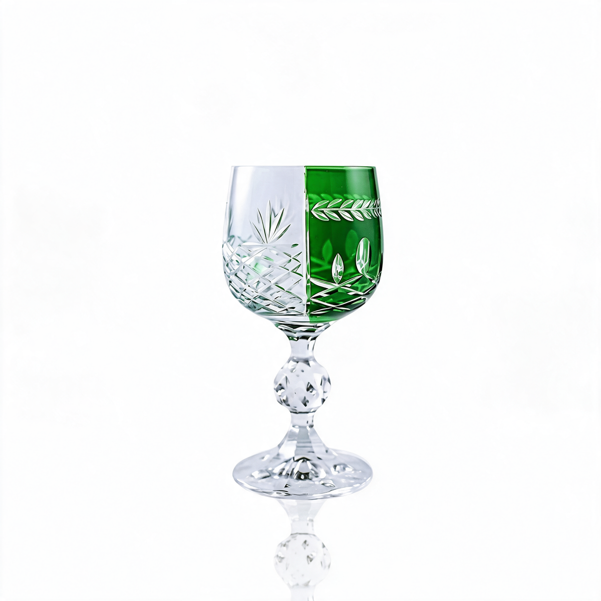 Hybrid-Weinkelch aus geschliffenem Glas