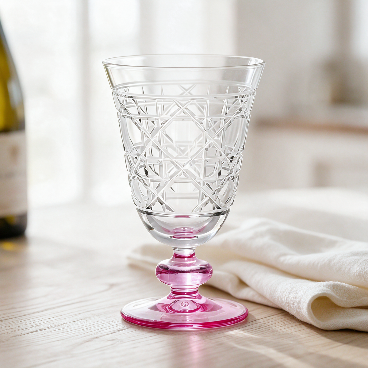 Gloria Hybrid Cut Crystal Wine Goblet