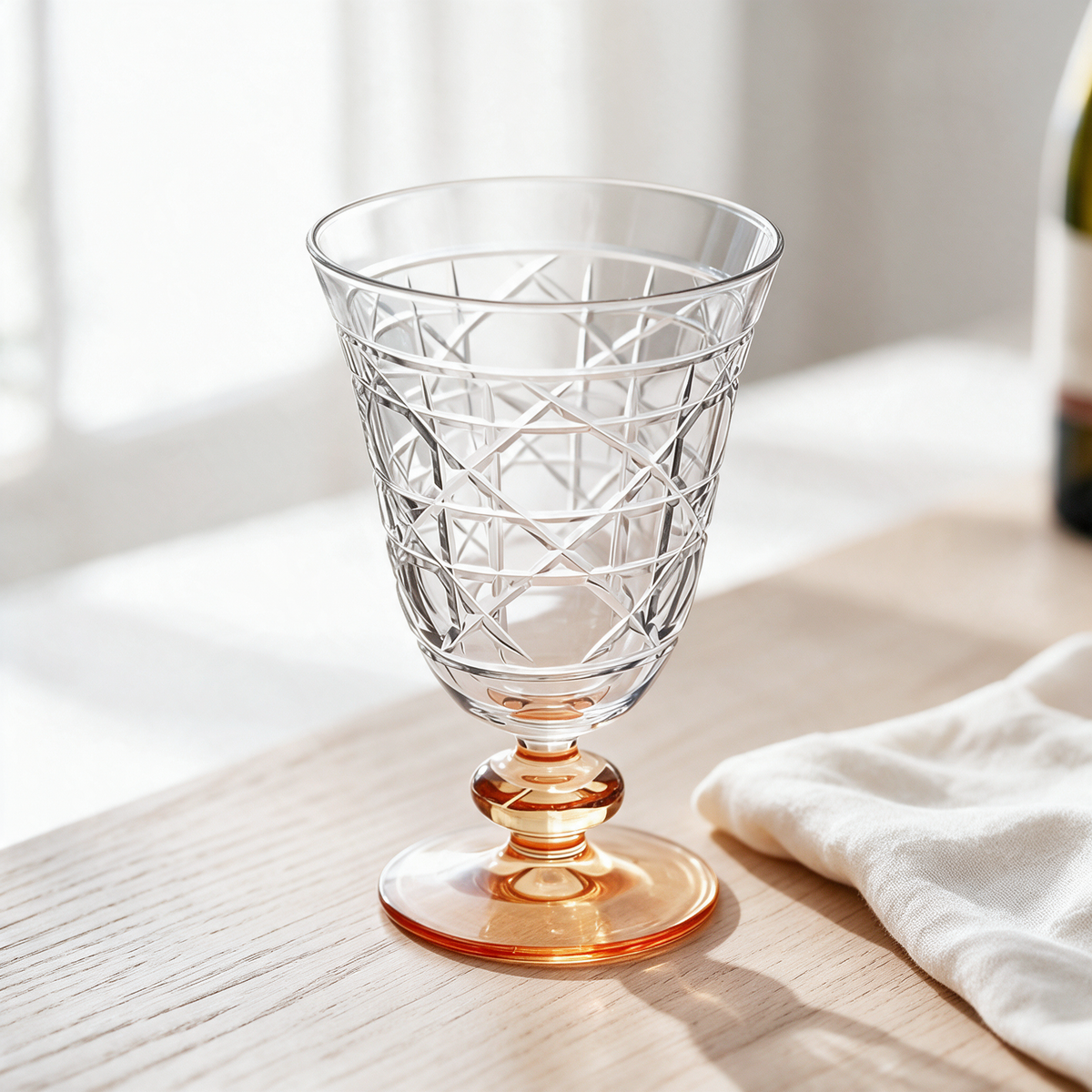 Gloria Hybrid Cut Crystal Wine Goblet